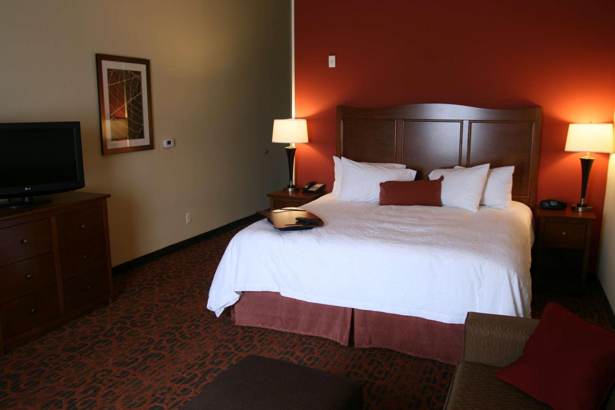 Hampton Inn & Suites Bastrop Bagian luar foto