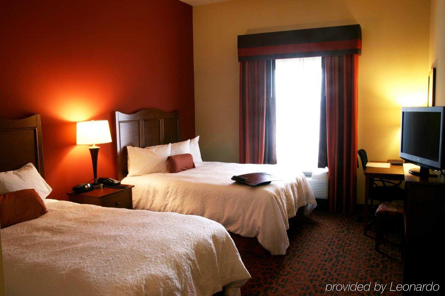 Hampton Inn & Suites Bastrop Ruang foto