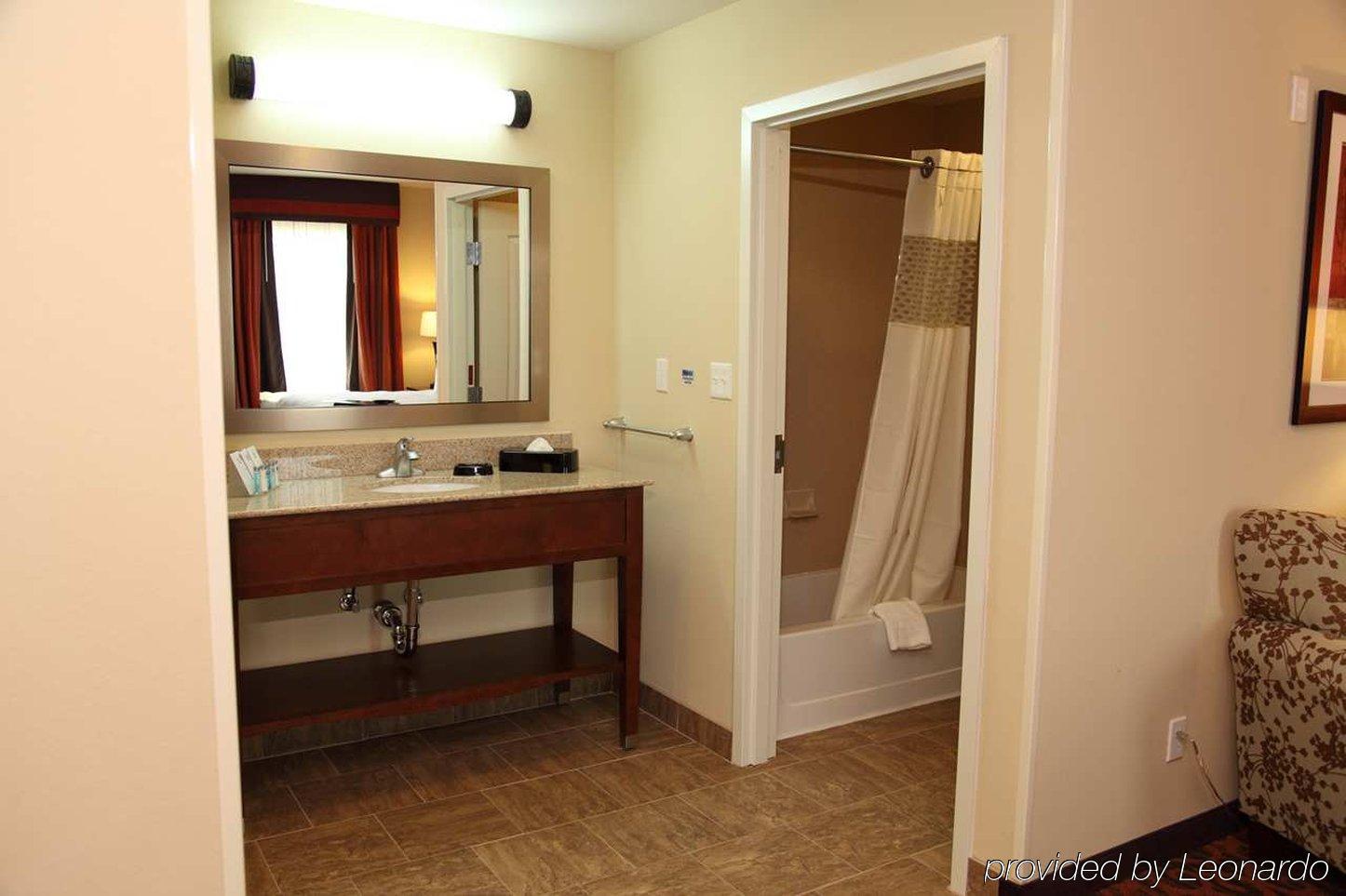 Hampton Inn & Suites Bastrop Ruang foto