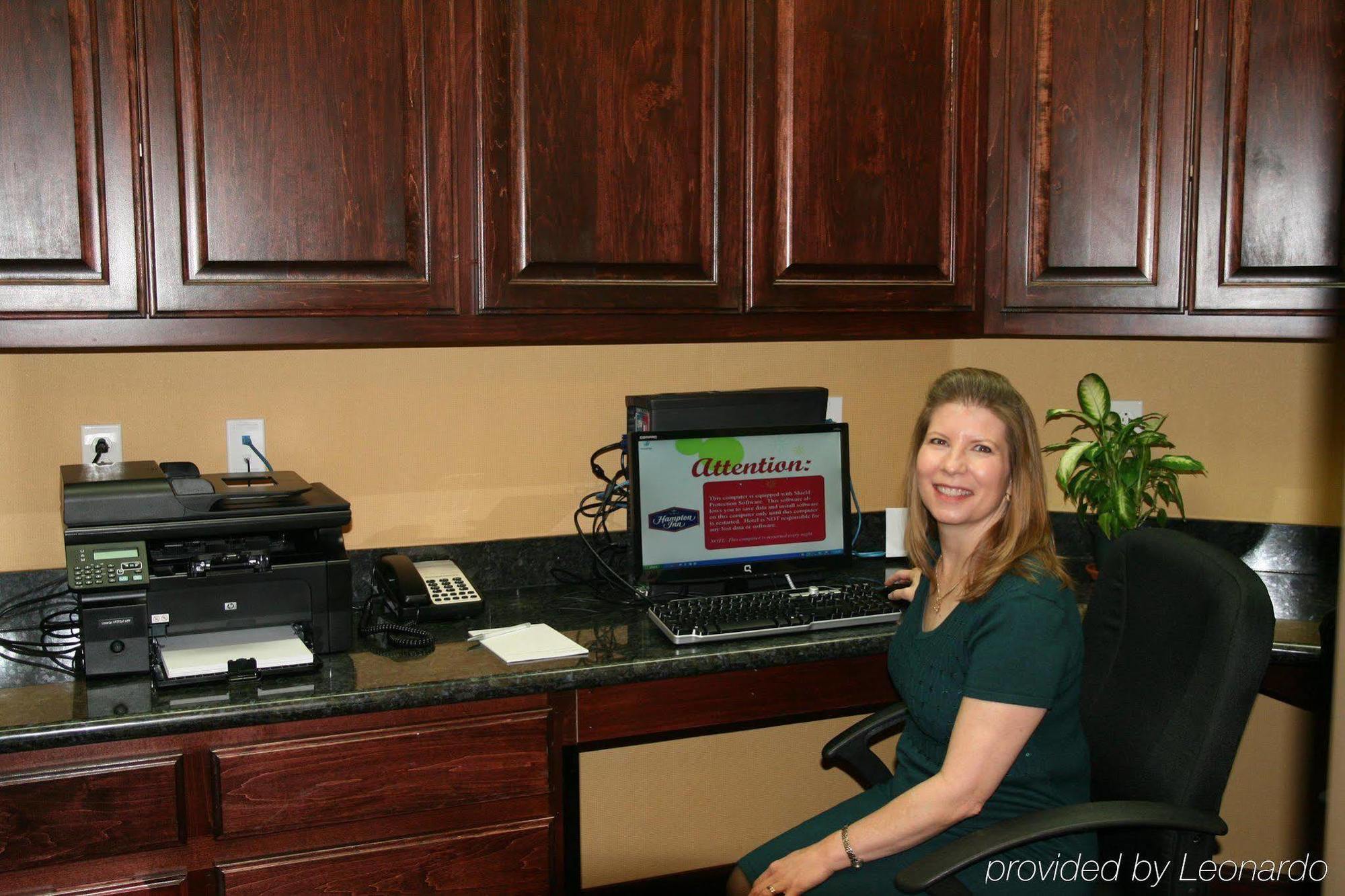 Hampton Inn & Suites Bastrop Fasilitas foto